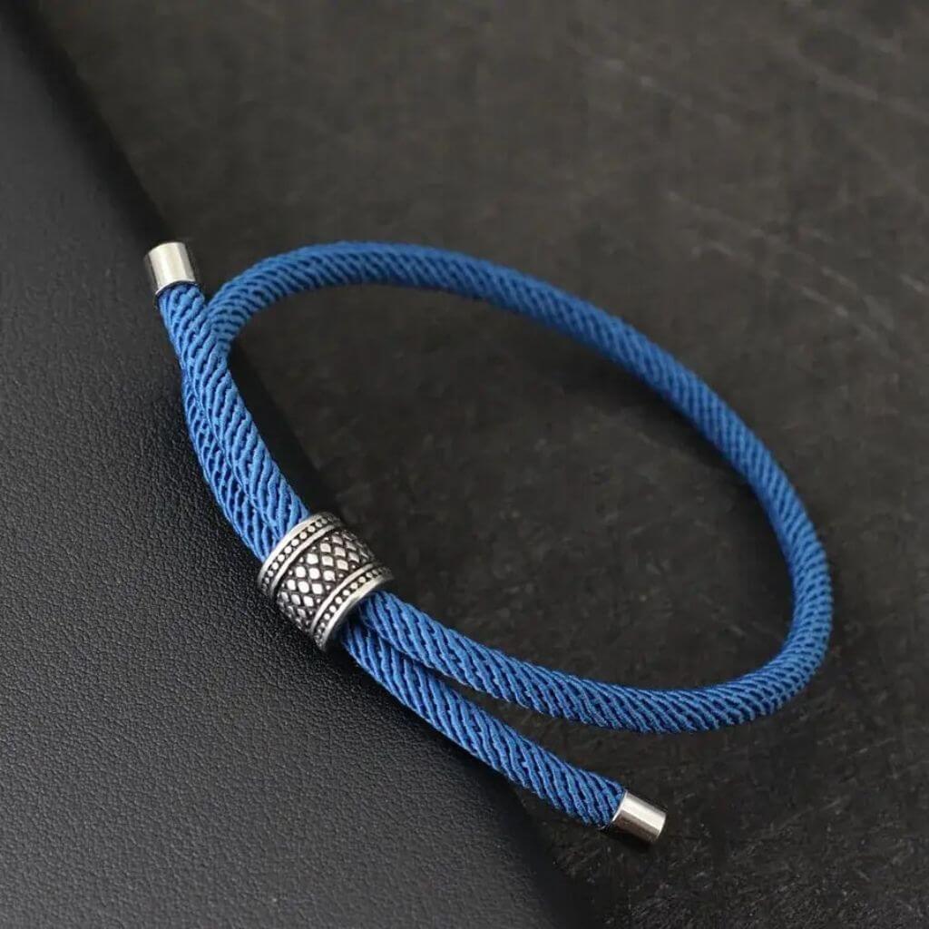Pulseira String