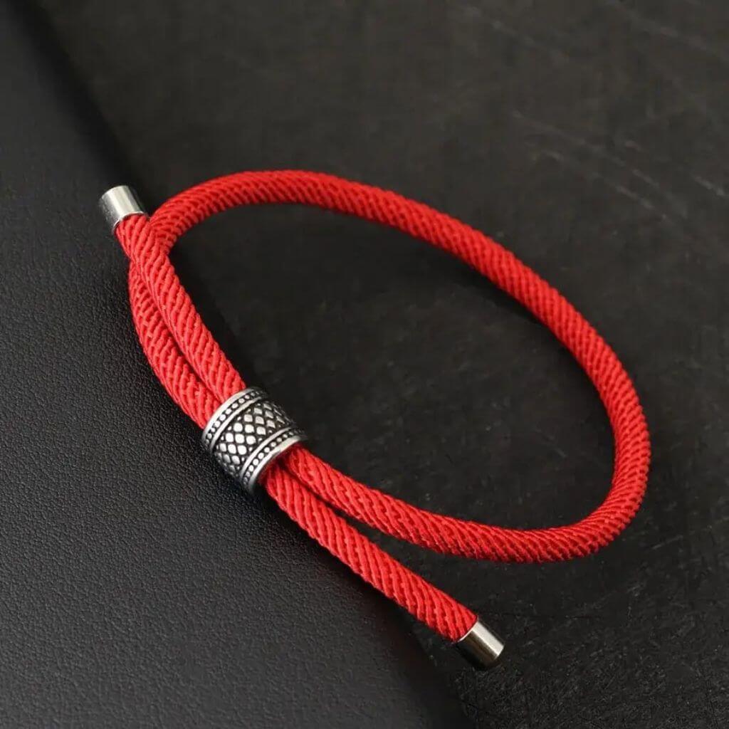 Pulseira String
